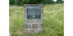 Pilgerandacht auf dem Hasunger Berg (Foto: Karl-Franz Thiede)